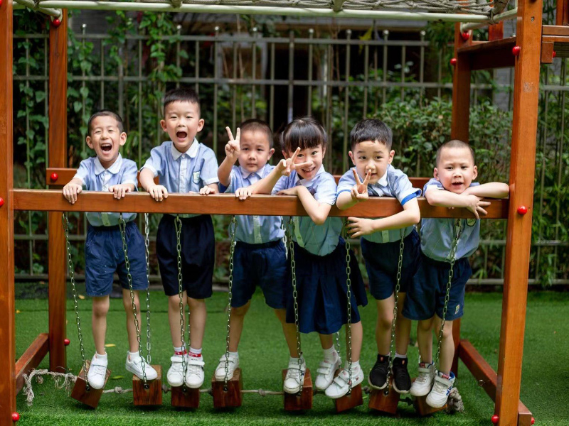 苏仙区爱莲湖畔幼儿园师生风采