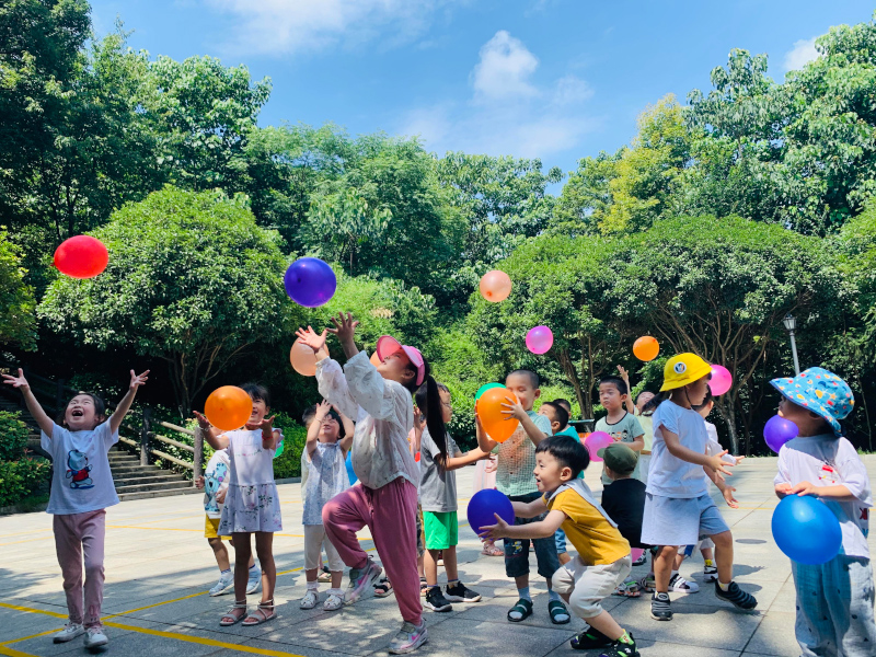 郴州市北湖区意蒙幼儿园师生风采